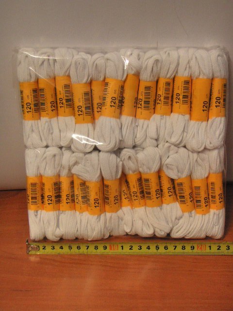 SANDEX-chustki,frotki, Sznurowadła 25par 120cm białe płaskie 1174 SANDEX-chustki,frotki, Sznurowadła 25par 120cm białe płaskie 1174